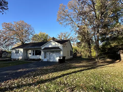 611 Center St, Mchenry, IL 60050 photo 17