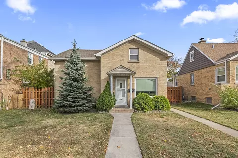 3343 Rose St, Franklin Park, IL 60131