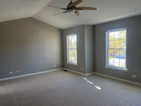 5382 Galloway Dr, Hoffman Estates, IL 60192 photo 18