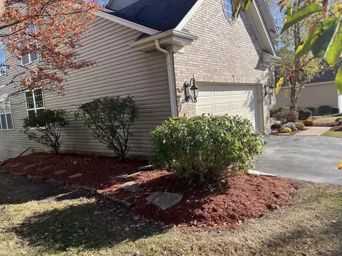 5382 Galloway Dr, Hoffman Estates, IL 60192 photo 3