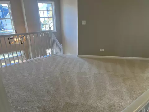 5382 Galloway Dr, Hoffman Estates, IL 60192 photo 16