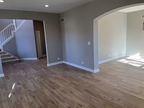 5382 Galloway Dr, Hoffman Estates, IL 60192 photo 8