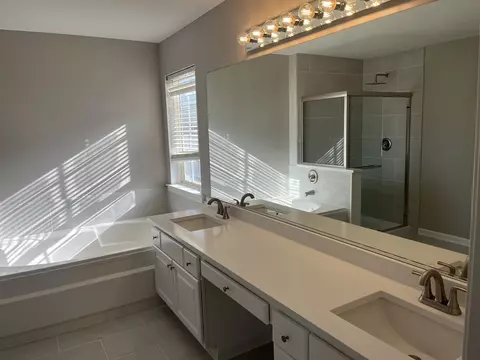 5382 Galloway Dr, Hoffman Estates, IL 60192 photo 20
