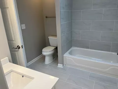 5382 Galloway Dr, Hoffman Estates, IL 60192 photo 27