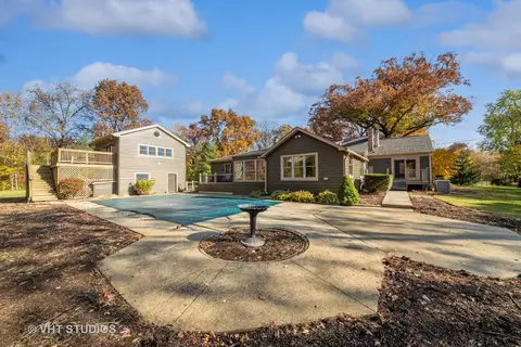 33 W370 Woodmere Ln, Wayne, IL 60184 photo 16