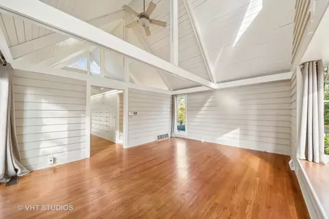 33 W370 Woodmere Ln, Wayne, IL 60184 photo 3