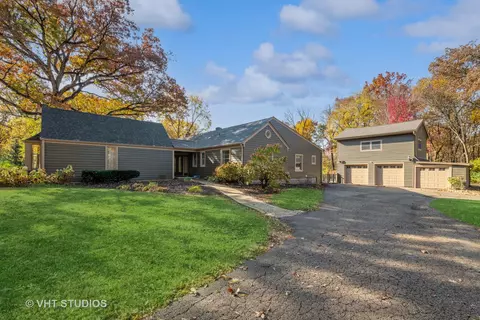 33 W370 Woodmere Ln, Wayne, IL 60184 photo 15