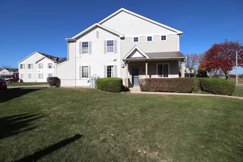 69 Strawflower Ct, Romeoville, IL 60446