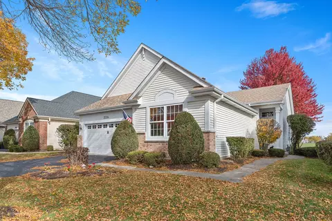21314 W Redwood Dr, Plainfield, IL 60544