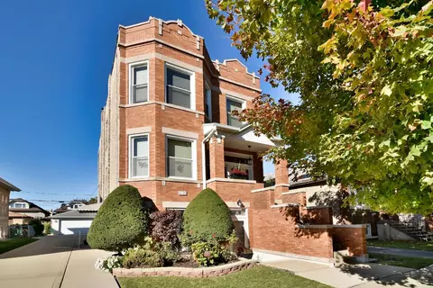 2430 Clarence Ave, Berwyn, IL 60402