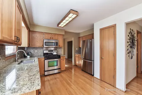 2961 Compton Rd, Aurora, IL 60504 photo 11