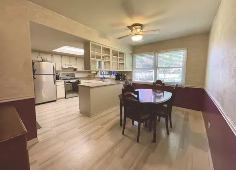 361 Cornell Ln, Elgin, IL 60123 photo 7
