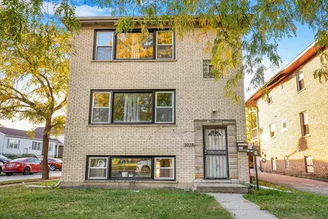 1028 S 11th Ave, Maywood, IL 60153