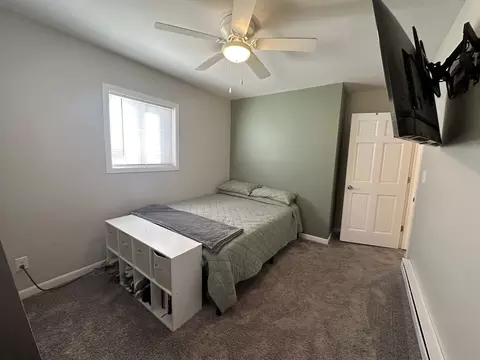 Bedroom - 20450 Yorktown Rd, Morrison, IL 61270 photo 4 of 11