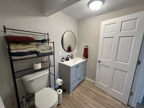 Bath - 20450 Yorktown Rd, Morrison, IL 61270 photo 2 of 4