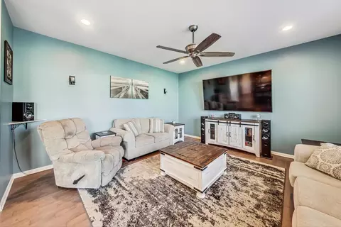 3790 Reserve Dr, Algonquin, IL 60102 photo 14