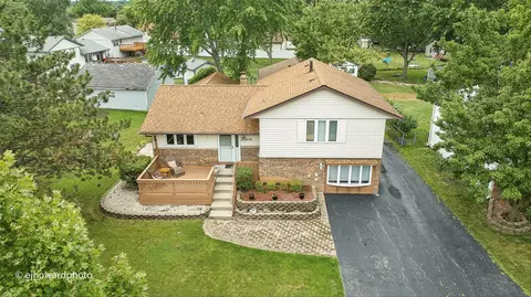 20414 S Frankfort Square Rd, Frankfort, IL 60423