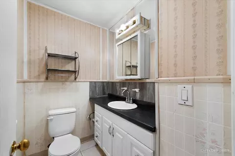 833 Mchenry Rd #E, Wheeling, IL 60090 photo 9