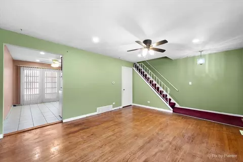 833 Mchenry Rd #E, Wheeling, IL 60090 photo 4