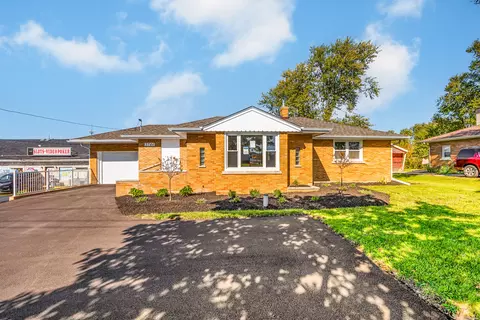 5744 W Monee Manhattan Rd, Monee, IL 60449