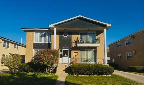 4533 Elm Ave, Brookfield, IL 60513