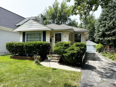 322 Nordica Ave, Glenview, IL 60025