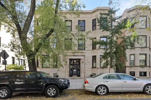 731 W Briar Pl #3, Chicago, IL 60657