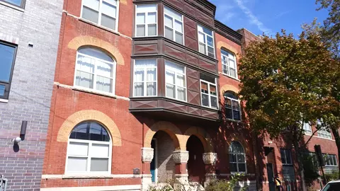 1652 W Walnut St #3, Chicago, IL 60612