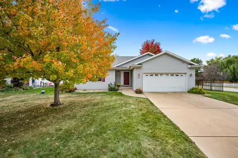 401 Covey Ct, Normal, IL 61761