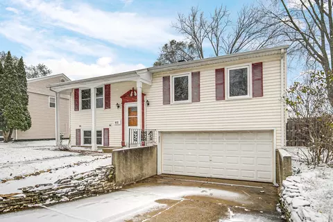 412 E Altgeld Ave, Glendale Heights, IL 60139