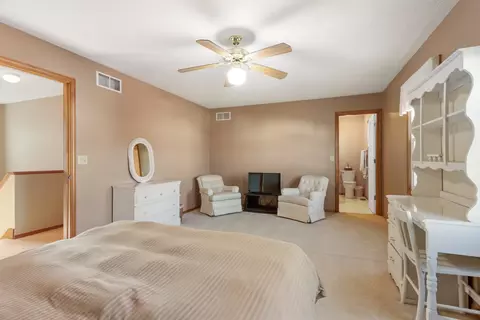 905 Eddy Rd, Bloomington, IL 61704 photo 25