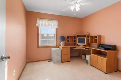 905 Eddy Rd, Bloomington, IL 61704 photo 28
