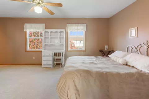 905 Eddy Rd, Bloomington, IL 61704 photo 24