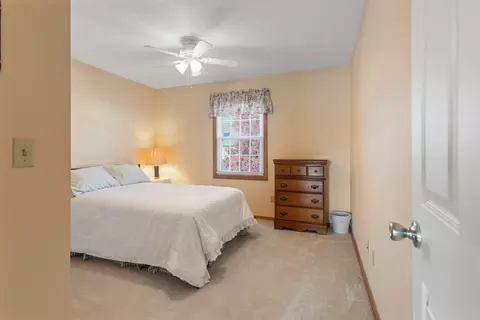 905 Eddy Rd, Bloomington, IL 61704 photo 33