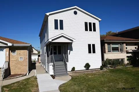 7536 W Winona St, Harwood Heights, IL 60706