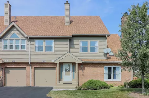 7938 Stewart Dr, Darien, IL 60561