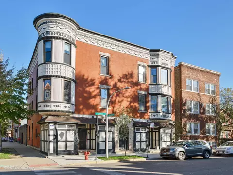 3359 N Clifton Ave #2, Chicago, IL 60657