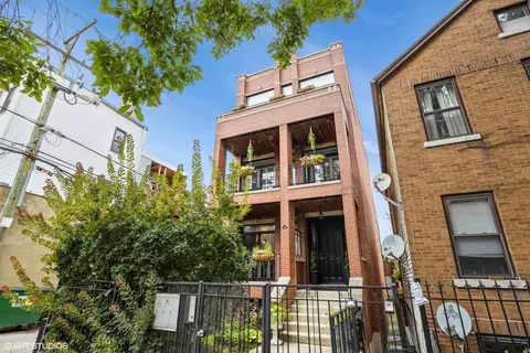 1544 W Thomas St #1, Chicago, IL 60642