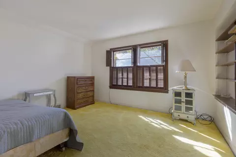 Bedroom - 1248 Monroe Ave, River Forest, IL 60305 photo 2 of 3