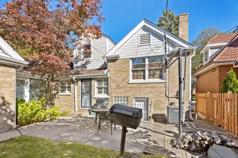 Exterior - 1248 Monroe Ave, River Forest, IL 60305 photo 5 of 8