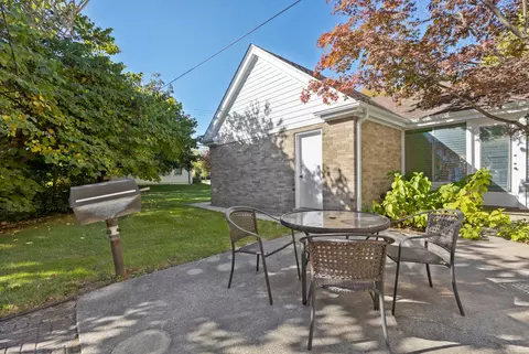 Exterior - 1248 Monroe Ave, River Forest, IL 60305 photo 6 of 8