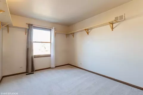 Bedroom - 807 Tanglewood Dr, Wheeling, IL 60090 photo 3 of 3