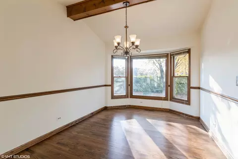 Other - 807 Tanglewood Dr, Wheeling, IL 60090 photo 1 of 12
