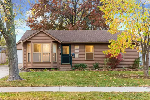 276 Belden Ave, Glendale Heights, IL 60139