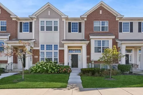 10643 W 153rd St, Orland Park, IL 60462