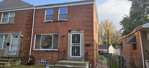 9919 S Van Vlissingen Rd, Chicago, IL 60617