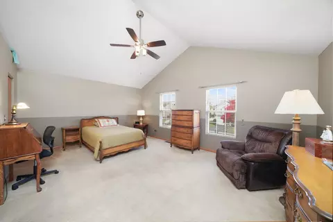1702 Mountain Ridge Pass, Plainfield, IL 60586 photo 18