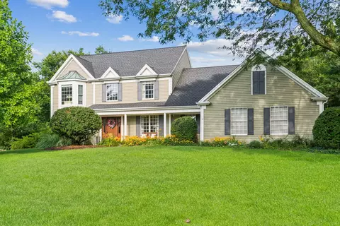 508 Belmont Pkwy, Sleepy Hollow, IL 60118