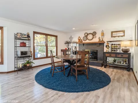 326 Bryan Dr, Cary, IL 60013 photo 9