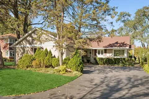 3736 Lake Ave, Wilmette, IL 60091